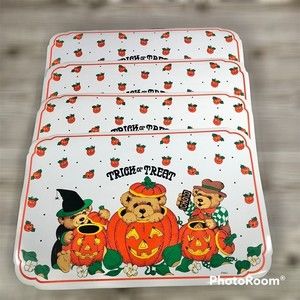 VTG 90s Halloween Placemats (4) Jack O Lantern Bear Town & Country